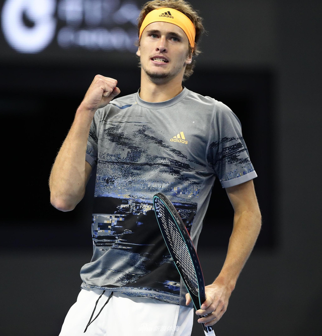 球员之间缺 球员之间缺