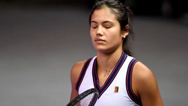 费上做出重 费上做出重